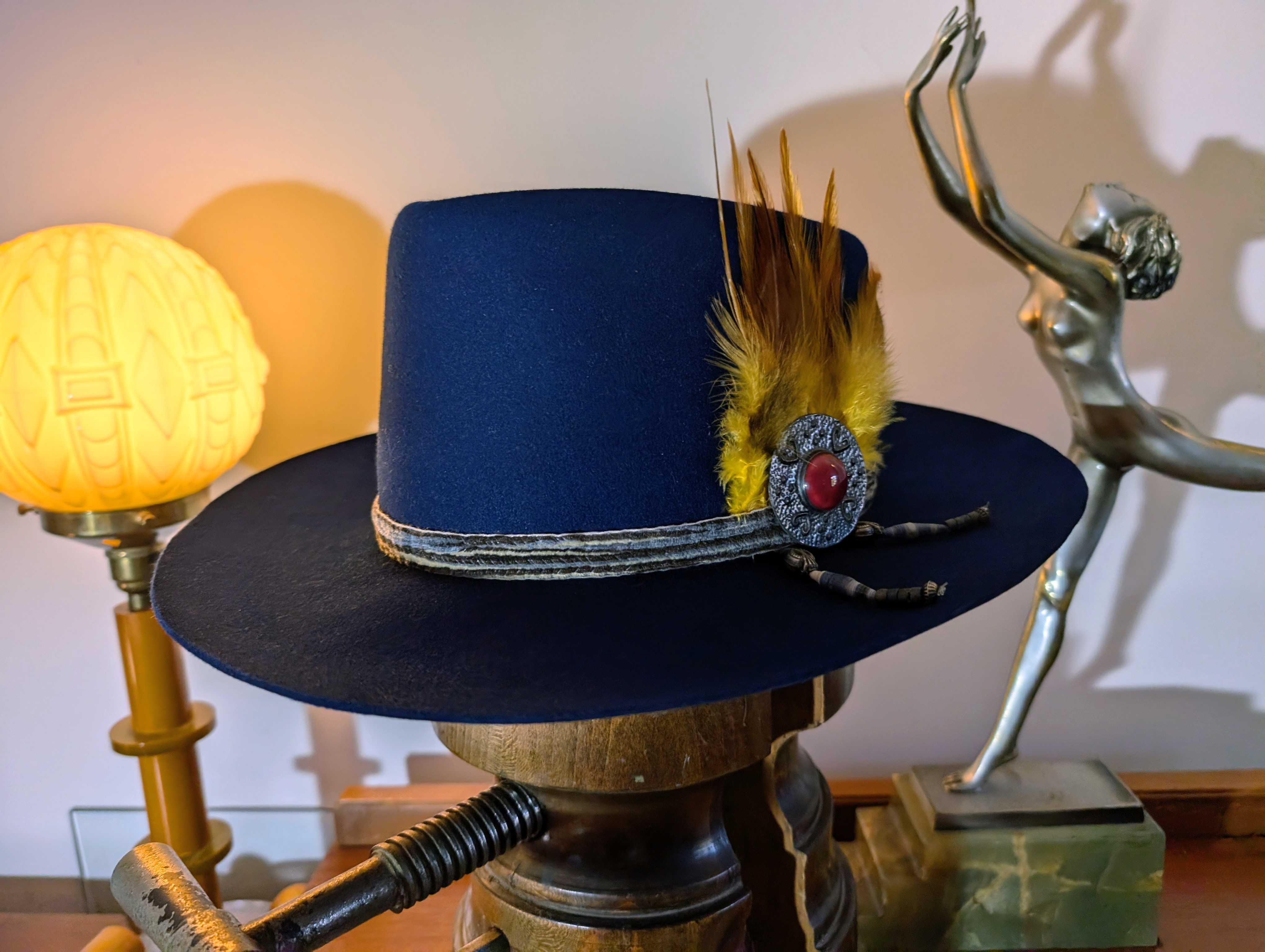 William Keel-Stocker, Hatter